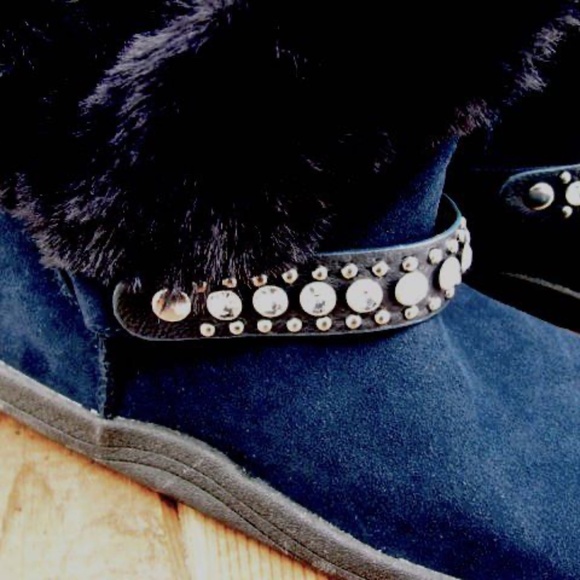 Canyon River Blues “Anita” Navy Suede Leather Women’s Boot Slippers Size 10M - Picture 2 of 6